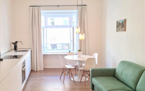 Rosa Apartment with parking historic city center Merano